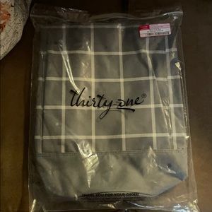 Thirty one move it all bag